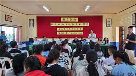 台灣協助泰北發展訪問團在美斯樂辦說明會「台灣協助泰北發展訪問團」9月25日到30日訪問泰北，圖為訪問團29日在美斯樂興華中學辦招生說明會。（駐泰代表處提供）中央社記者呂欣憓曼谷傳真 108年10月1日