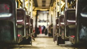 巴士,乘客,山谷,死亡（圖／翻攝自Pixabay）