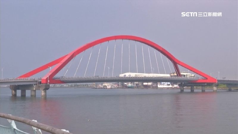 似南方澳大橋！東港進德橋螺栓有別