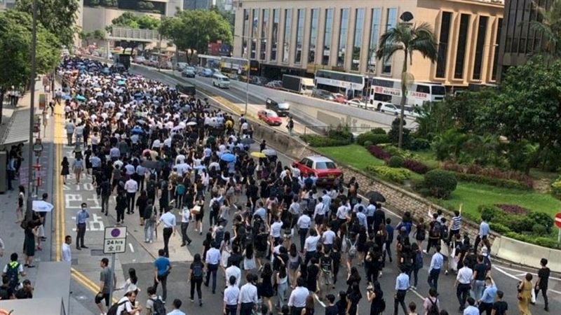 港中環反送中快閃行動　大批人響應