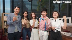 民進黨市議員戴瑋姍、立委參選人賴品妤及民眾黨立委參選人吳達偉，分析政壇最新局勢。
民進黨新北市立委參選人賴品妤，「奇兵」征戰艱困選區。
新北市議員戴瑋姍分析：「高雄市議會質詢抽籤制度」。