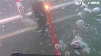 南方澳斷橋　軍方水下切割闢臨時航道