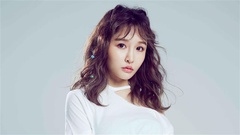 百萬直播主轉戰歌壇！雙主打暗藏洋蔥