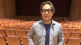 編舞家島崎徹：或許設計基因就存在我血液中日本知名編舞家島崎徹2日在台北受訪表示，他來自工程師世家，父親與親戚都是工程師，「或許設計基因就存在我的血液裡，讓我想做出目不暇給的有趣設計」。中央社記者洪健倫攝　108年10月2日