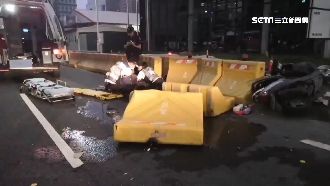 護欄裝水沒緩衝　婦自撞拋飛倒地不起