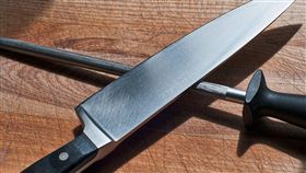 男子彭俞諺上遍各大媒體，還能在大學裡開班授課，和人合夥開餐廳領高薪，謊稱自己是米其林一星主廚，相關資料根本完全造假。（圖／翻攝自Pixabay）