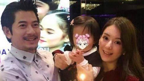 天王女兒上學　避當前任愛女的同學