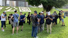 寶可夢Safari Zone登場（2）今年全台唯一一場「Pokemon GO Safari Zone」3日起連續4天在新北大都會公園登場，吸引許多民眾前來抓寶。中央社記者葉臻攝  108年10月3日