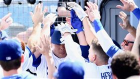 ▲柳賢振擊出大聯盟首轟。（圖／取自道奇推特）