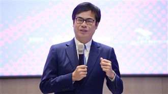 吳益政踢館追818億　陳其邁說話了