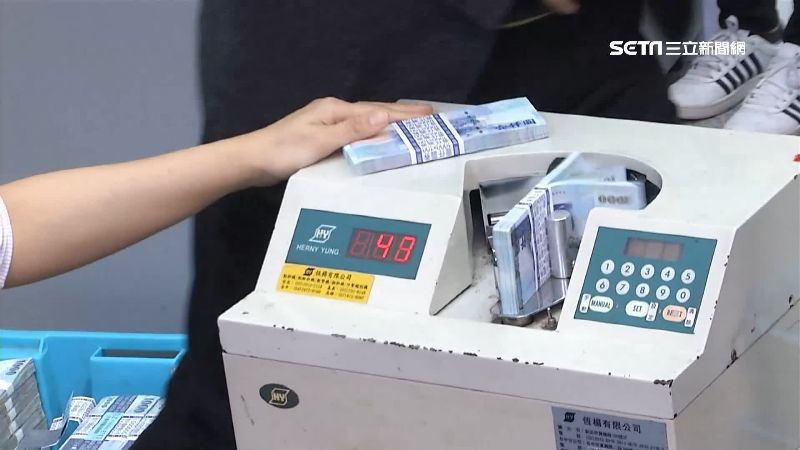 女會計神鬼A錢2億　手法曝光如電影