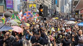 香港,反送中,警民衝突,禁蒙面法,各方立場(圖/反送中,警民衝突,禁蒙面法,各方立場(圖/中央社)