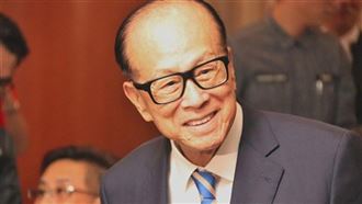 李嘉誠發放40億 資助近3萬港業者