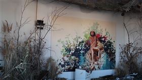 藝術家一次性塑膠創作的藝術品藝術家旺德運用一次性塑膠創作藝術，刺激觀賞者思考環保議題。中央社實習記者黃靖貽柏林攝  108年10月5日