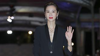 謝盈萱紅毯抽筋！舊衣重穿有洋蔥