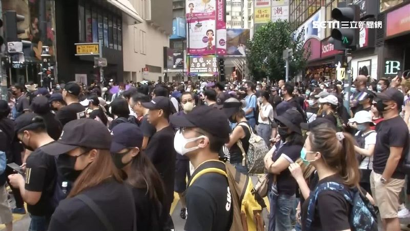 港強頒禁蒙面法！網推「這髮型」嘲諷