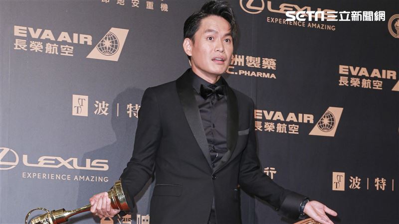 黃鐙輝奪獎！當場笑宣布「再生一個」