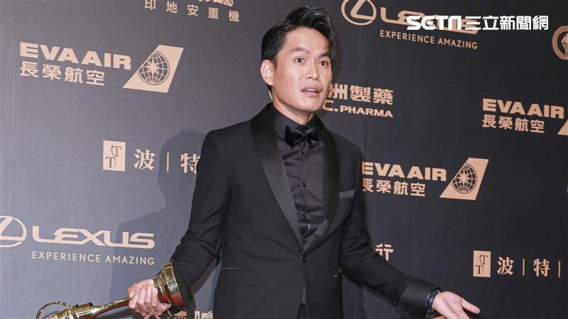 黃鐙輝得獎不忘補刀　狠虧丈母娘愛錢