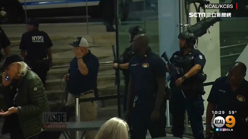 憂「小丑」慘案重演！警力戒備守戲院