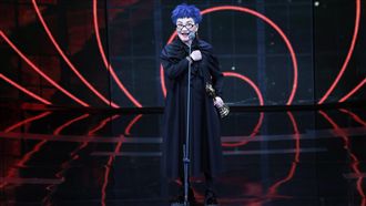 張小燕終身成就獎！淚噴3次失業危機