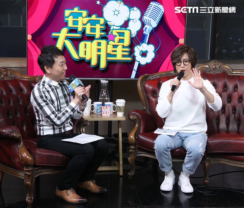 方泂鑌安安大明星（記者邱榮吉/攝影）