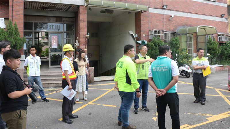 臉書也能是服務處　蔡其昌網路接陳情