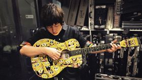 阿信、海綿寶寶(臉書)
