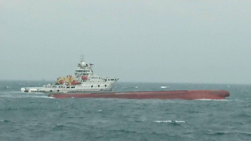 澎湖2陸船翻覆沉船　12人落水失蹤
