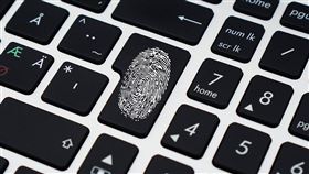 為反制及預防中國利用美國學術圈的開放性竊取研究成果、商業機密，美國聯邦調查局積極與各大學接觸，採取一系列措施。（圖／翻攝自Pixabay圖庫）