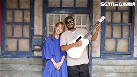 路嘉欣張震嶽專輯同名新歌落落大方