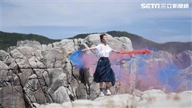 李佳歡「開放世界」MV 
照片提供：游手好弦娛樂