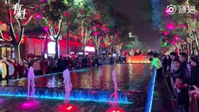 （圖／翻攝自秒拍）
http://news.cnwest.com/sxxw/a/2019/10/09/18056899.html