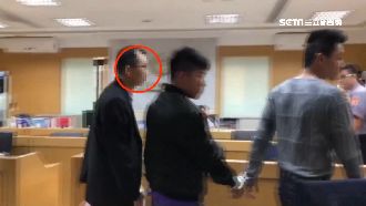 IBM總監酒駕　竟停市民高架睡覺