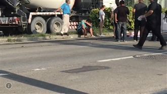 2女大生遭輾斃　父哭：說不定不是她