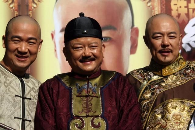 和珅、紀曉嵐、劉墉誰的官位比較大