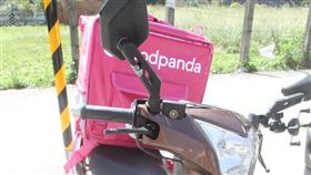 熊貓外送員,車禍,送單,貨車,桃園