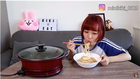 銅板美食　（圖／翻攝自那個女生 Kiki　youtube頻道）