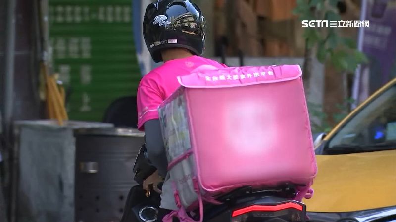 外送員定位「超離奇」！網：快報警阿