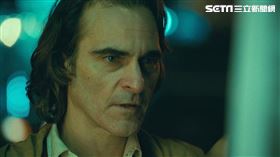 小丑 華納兄弟提供