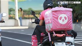 foodpanda外送員。（圖／記者林士傑攝影）