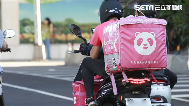 想公審外送員！奧客反遭打臉：你活該