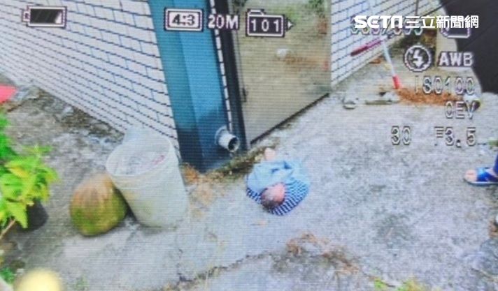 女嬰遭棄置荔枝園　螞蟻爬身送醫搶救