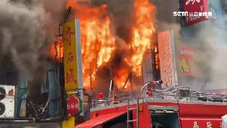 花蓮鬧區大火　80年豆干老店遭波及