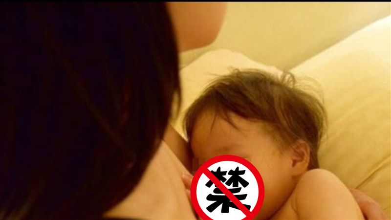 戒奶失敗…嬰捧雪乳得意吸　媽眼神死