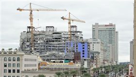 驚悚畫面曝！紐奧良興建中飯店突坍塌　釀1死18傷3失蹤（圖／翻攝自推特）