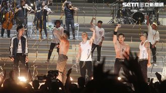 李玖哲合體麻吉！林智文秒脫衣引暴動