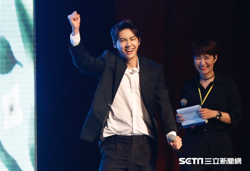 李鎭赫超沒偶像包袱，在現場整個玩開。（圖／記者林聖凱攝影）