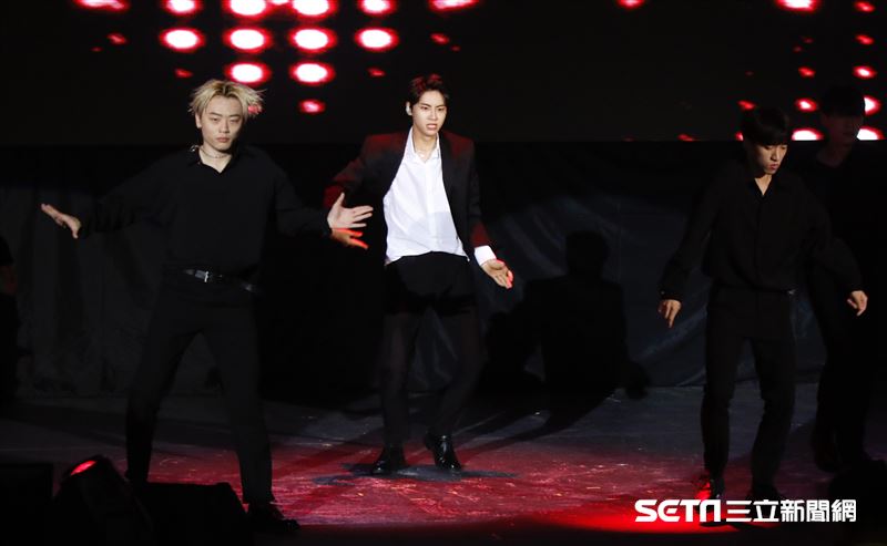 李鎭赫超沒偶像包袱，在現場整個玩開。（圖／記者林聖凱攝影）