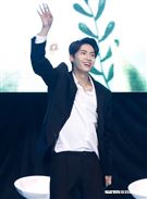 李鎭赫超沒偶像包袱，在現場整個玩開。（圖／記者林聖凱攝影）