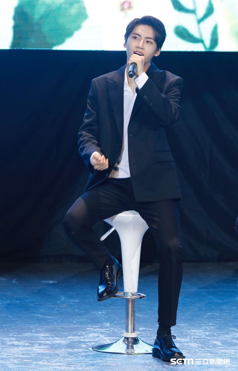 李鎭赫超沒偶像包袱，在現場整個玩開。（圖／記者林聖凱攝影）